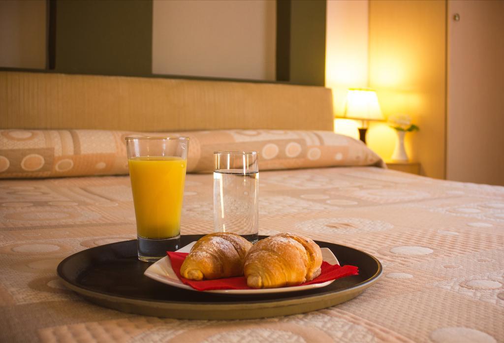 Theranda Boutique Hotel Tiranë Luaran gambar