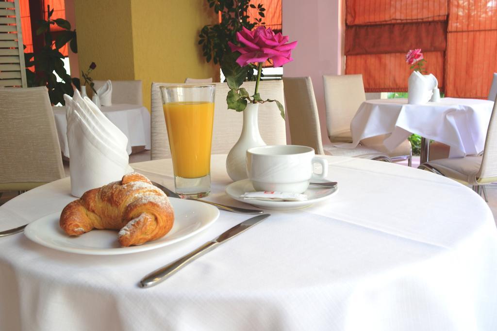 Theranda Boutique Hotel Tiranë Luaran gambar
