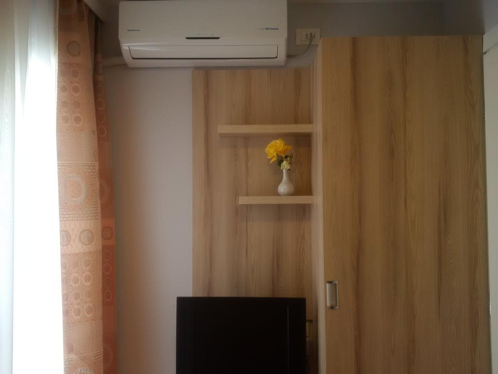 Theranda Boutique Hotel Tiranë Luaran gambar