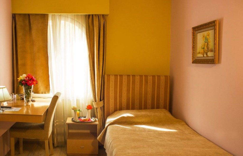Theranda Boutique Hotel Tiranë Luaran gambar
