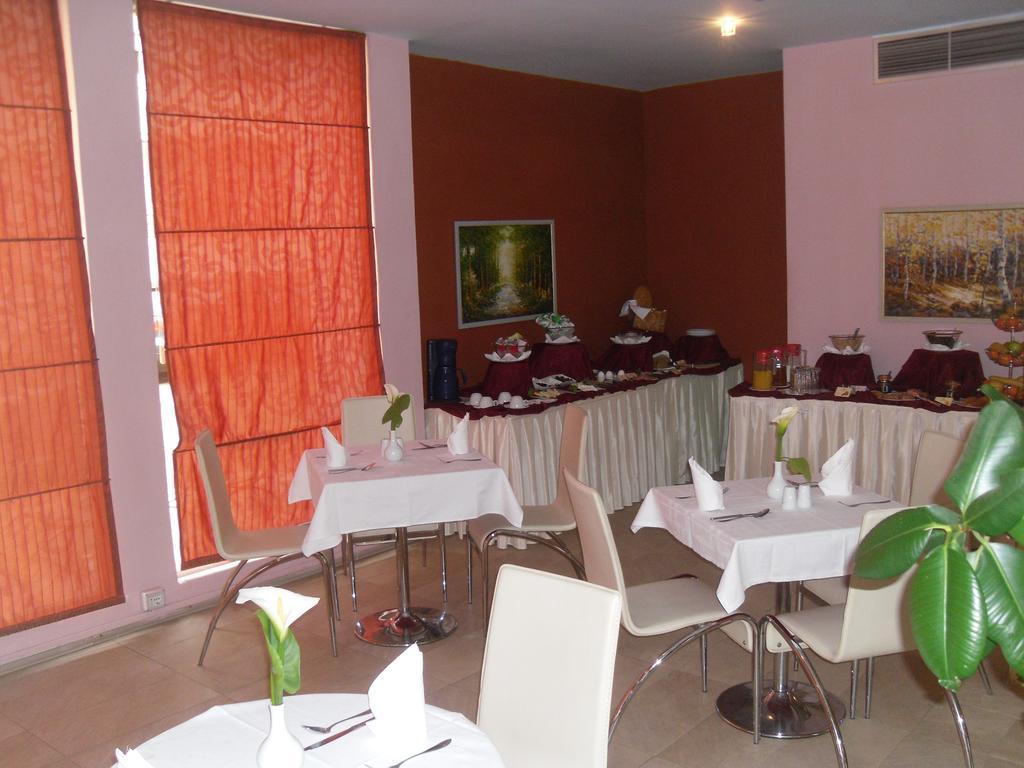 Theranda Boutique Hotel Tiranë Luaran gambar